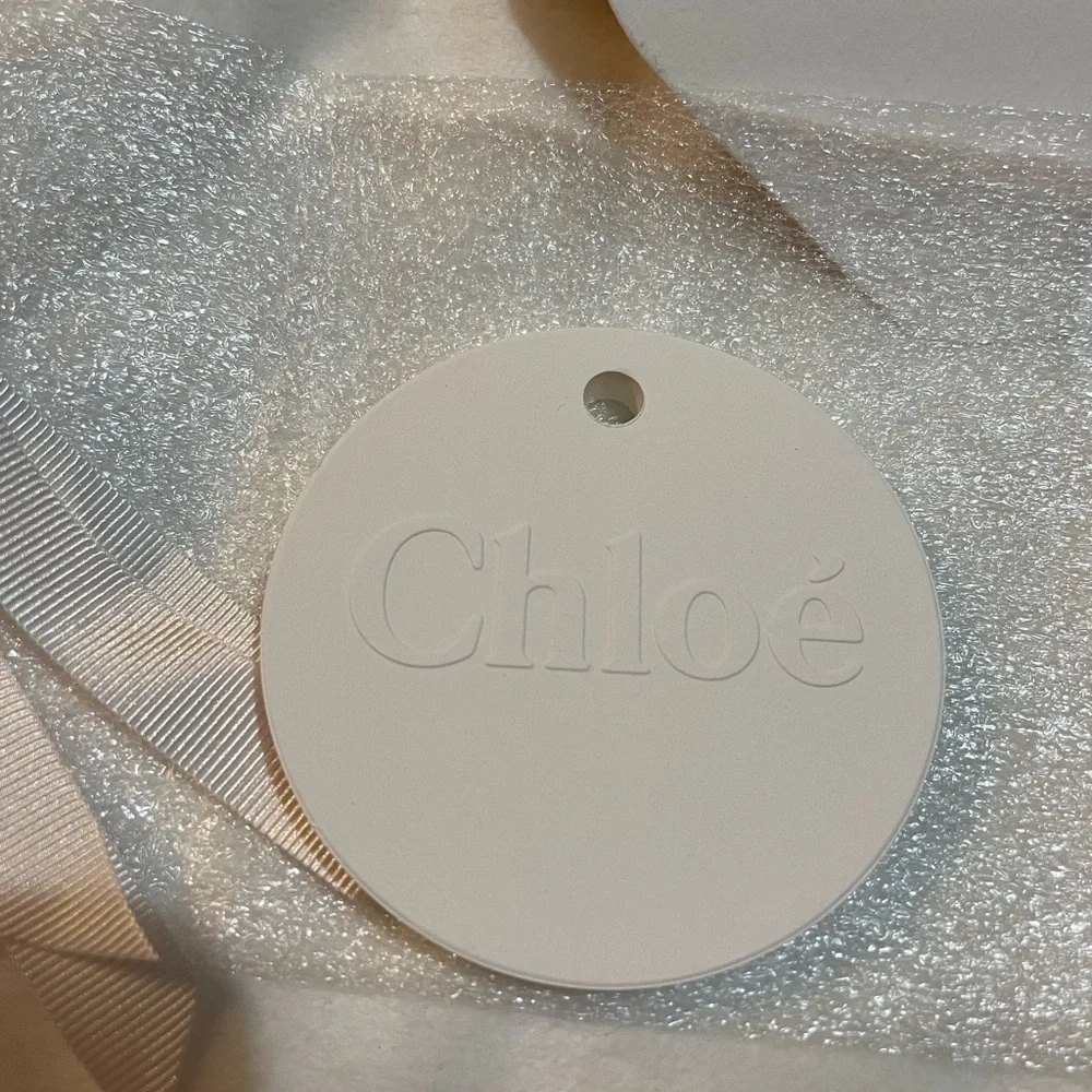 Chloe Diffuser 🤍 - Picture 5 of 5